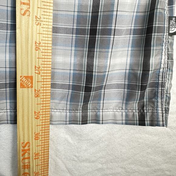 The North Face‎ Shirt Mens Large Gray Plaid Short Sleeve Button Up Casual Adult - Picture 6 of 9